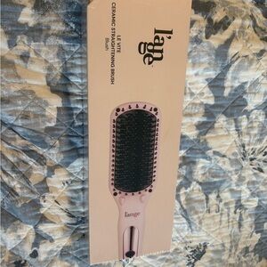 Lange Blush Ceramic Straightening Brush